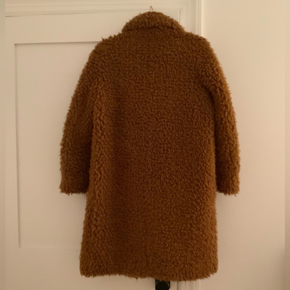 Sweater Weather🍁SANDRO
Faux Fur Coat - Picture 7 of 11